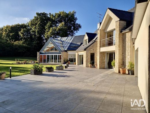 Villa in Pontivy, Morbihan