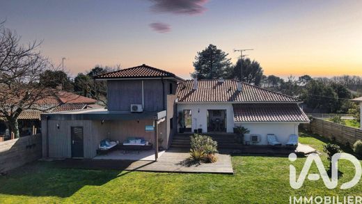 Villa in Tosse, Landes