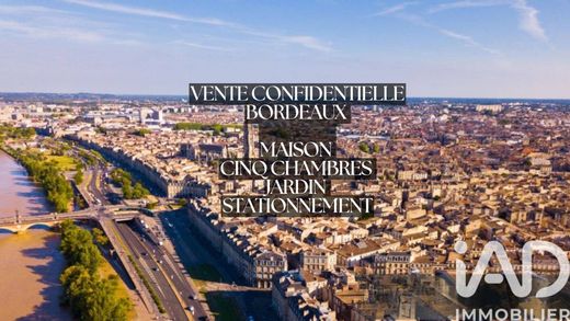 Villa in Bordeaux, Gironde