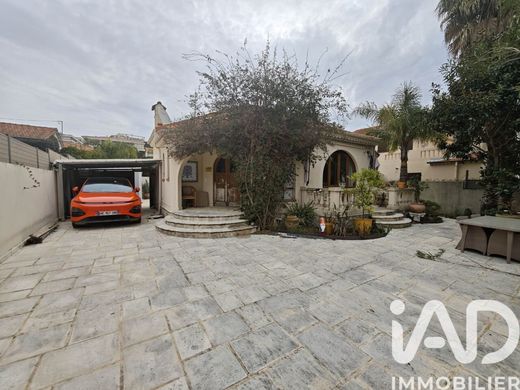 Villa in Antibes, Alpes-Maritimes