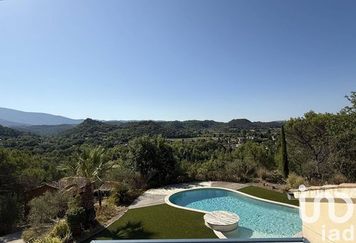 Villa Entrechaux, Vaucluse