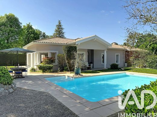 Villa in Seilh, Upper Garonne