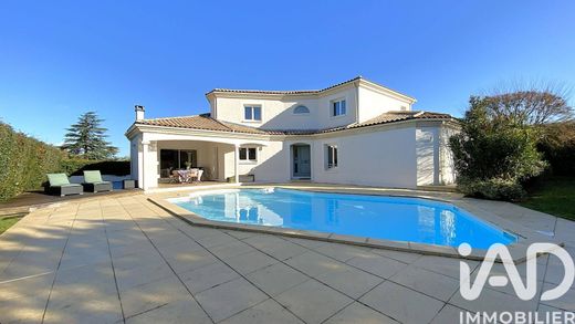 Villa - Saint-Médard-en-Jalles, Gironda
