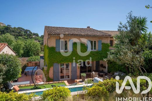 Villa a Grimaud, Var