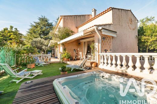 Villa a Antibes, Alpi Marittime