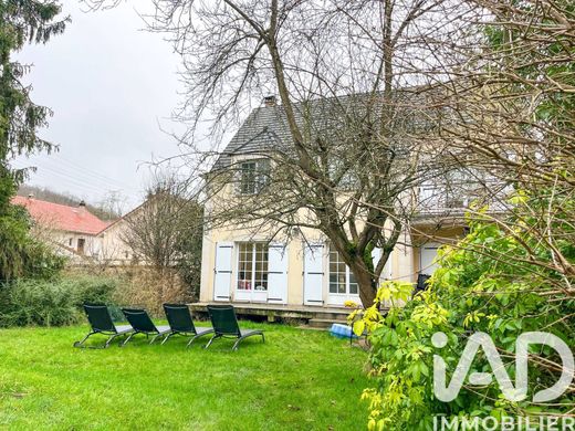 Villa à Bièvres, Essonne