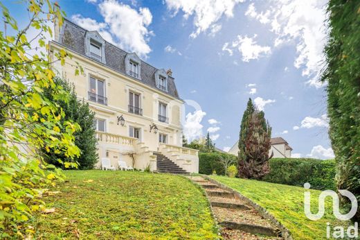 Villa in Dampmart, Seine-et-Marne