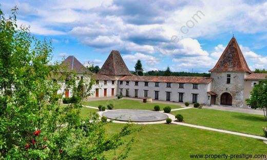 Périgueux, Dordogneの高級住宅