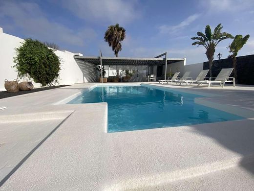 Villa in Playa Blanca, Province of Las Palmas