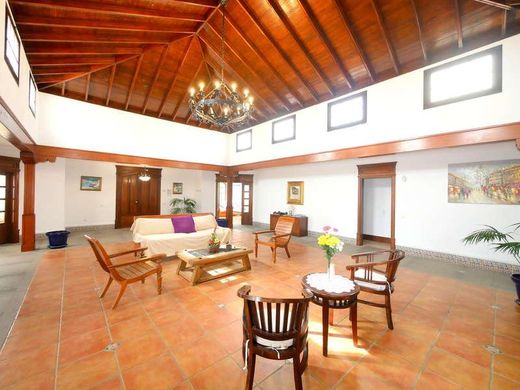 Casa de lujo en Los Valles, Las Palmas