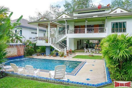 Casa de lujo en Ban Phara, Phuket Province