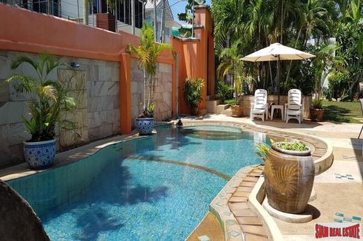 Luxury home in Rawai, Phuket Province