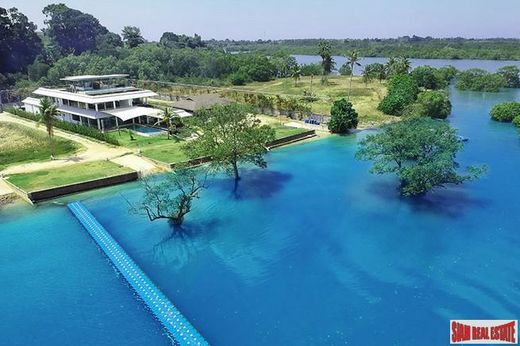Luxus-Haus in Ban Mai Khao, Phuket Province