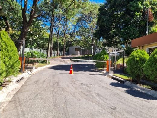 ‏קרקע ב  סן סלוודור, Departamento de San Salvador