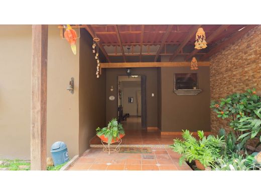 Casa di lusso a San Salvador, Departamento de San Salvador