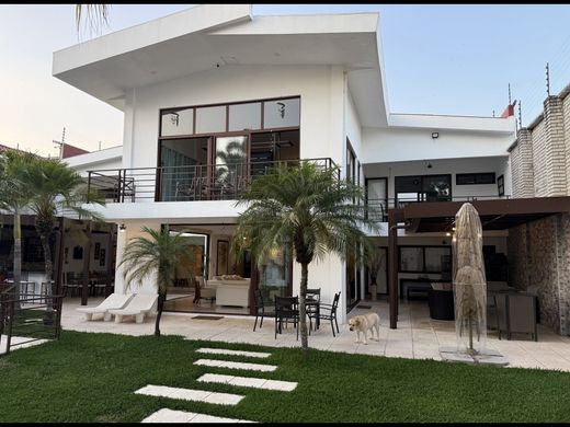 Lüks ev San Salvador, Departamento de San Salvador