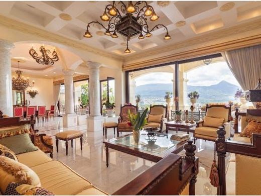 Luxury home in Antiguo Cuscatlán, Departamento de La Libertad