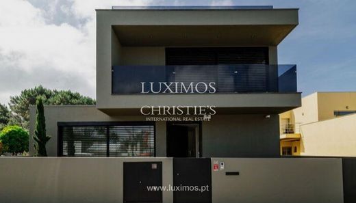 호화 저택 / 빌라노바드가이아
, Vila Nova de Gaia