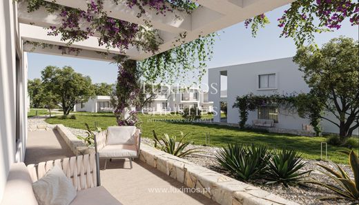 Residential complexes in Lagoa e Carvoeiro, Lagoa