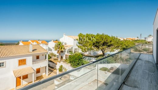 Luxe woning in Aljezur, Distrito de Faro