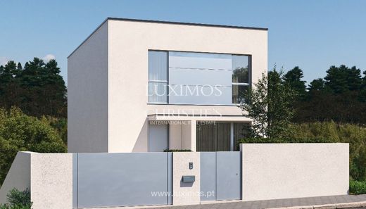 호화 저택 / 빌라노바드가이아
, Vila Nova de Gaia