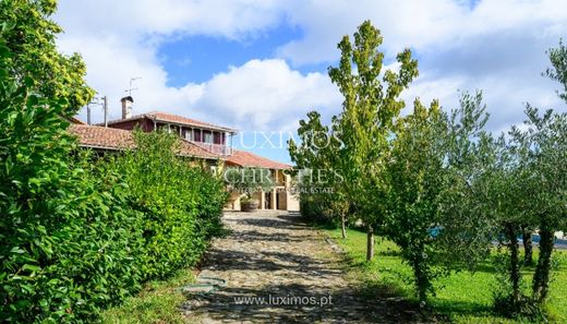 Luxury home in Santiago, Valpaços