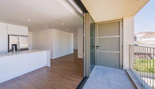 Edificio en Bomfim, Porto