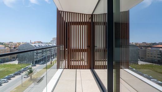 Edificio en Esgueira, Aveiro