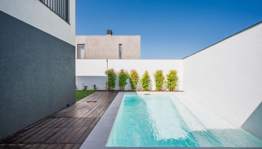 Luxury home in Vila Nova de Gaia, Distrito do Porto