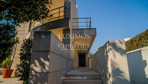 Luxury home in Foz do Douro, Porto