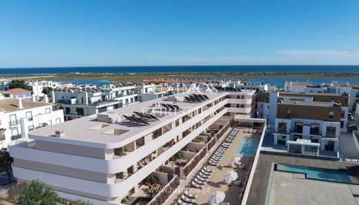 Complexes résidentiels à Conceição e Cabanas de Tavira, Tavira