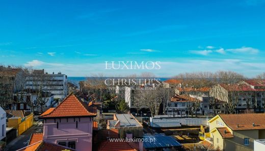 Residential complexes in Foz do Douro, Porto