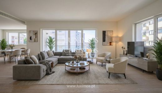 Residential complexes in Porto, Distrito do Porto