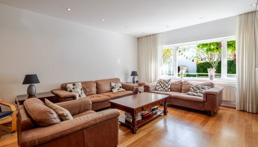 Residential complexes in Foz do Douro, Porto