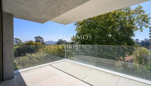 Complexos residenciais - Lordelo do Ouro, Porto