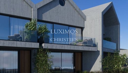 Residential complexes in Foz do Douro, Porto