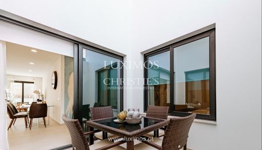 公寓楼  Faro (Sé e São Pedro), Faro