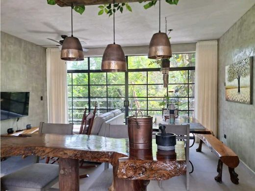 Country House in Santo Domingo, Santo Domingo De Guzmán