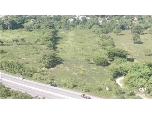 Grundstück in Santo Domingo, Santo Domingo De Guzmán