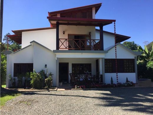 Casa de campo - Jarabacoa, Provincia de La Vega