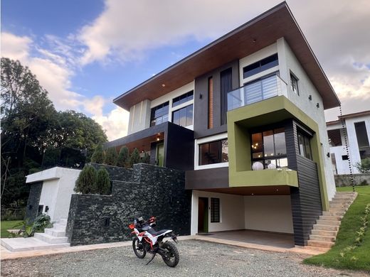 ‏בתי כפר ב  Jarabacoa, Provincia de La Vega