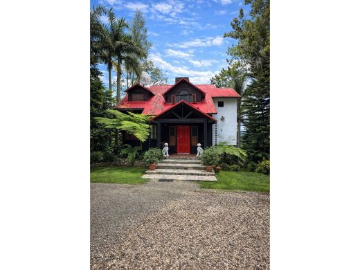 Country House in Jarabacoa, Provincia de La Vega