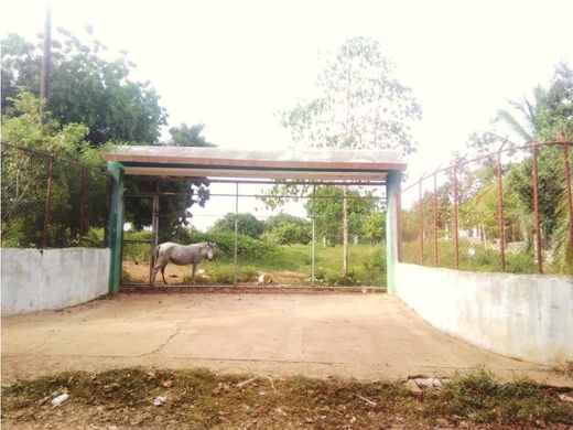 Arsa San Cristóbal, Provincia de San Cristóbal