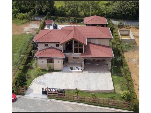 Landhuis in Jarabacoa, Provincia de La Vega