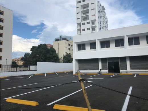 Edificio en Santo Domingo, Santo Domingo De Guzmán