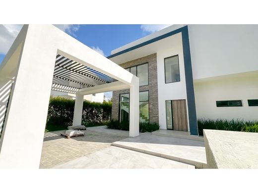 Luxury home in Bávaro, Higüey