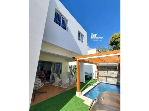 Luxury home in Santiago de los Caballeros, Provincia de Santiago