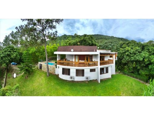 Luxury home in Jarabacoa, Provincia de La Vega