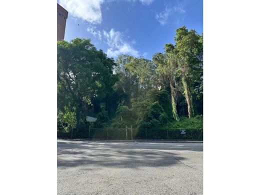 Land in Nueva Caracas, Distrito Capital