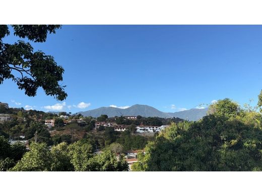 Luxury home in Nueva Caracas, Distrito Capital